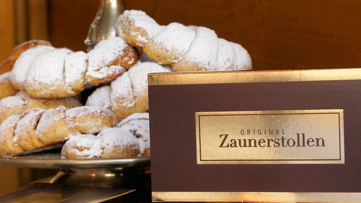 O Fotomagazin / Salzkammergut zu Gast in Linz 2015  /  Zauner - Bad Ischl
